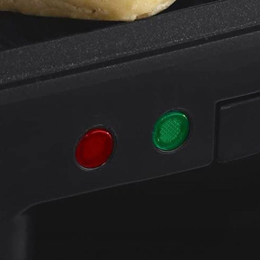 Appareil à Panini RUSSELL HOBBS 3 EN1 1800 W | 17888.56 - Noir 