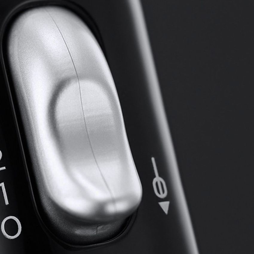 Batteur RUSSELL HOBBS 350 W | 5 Vitesses - Desire 24670.56 - Rouge & Noir 